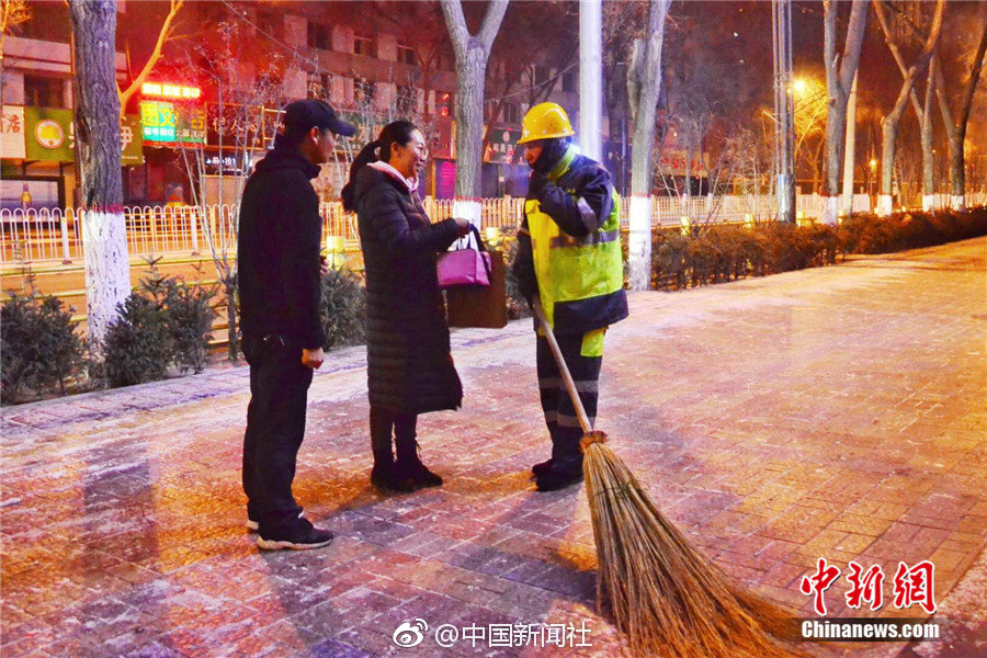 广州白云哪里有年轻快餐服务(酉阳土家族苗族自治县),白云区快餐大概在什么路
